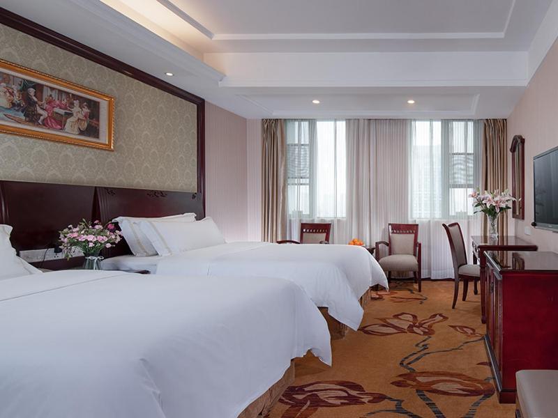 Vienna Hotel Guiyang Exhibition Center Exterior foto