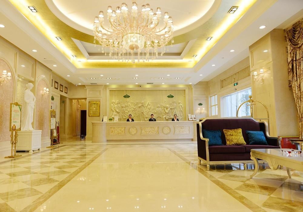 Vienna Hotel Guiyang Exhibition Center Exterior foto